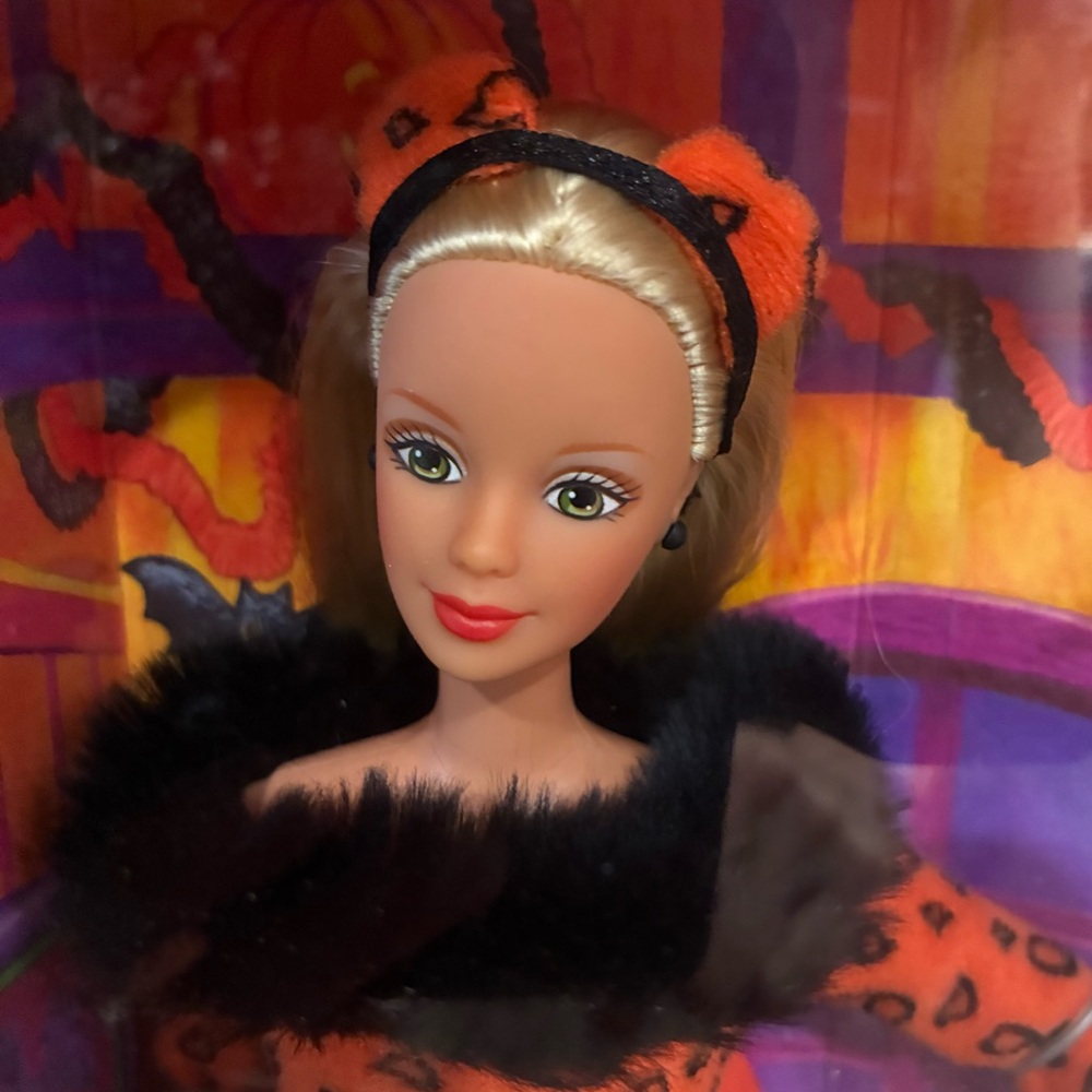 1998 NRFB Barbie & Kelly Halloween Fun Doll Gift Set - Picture 7 of 9